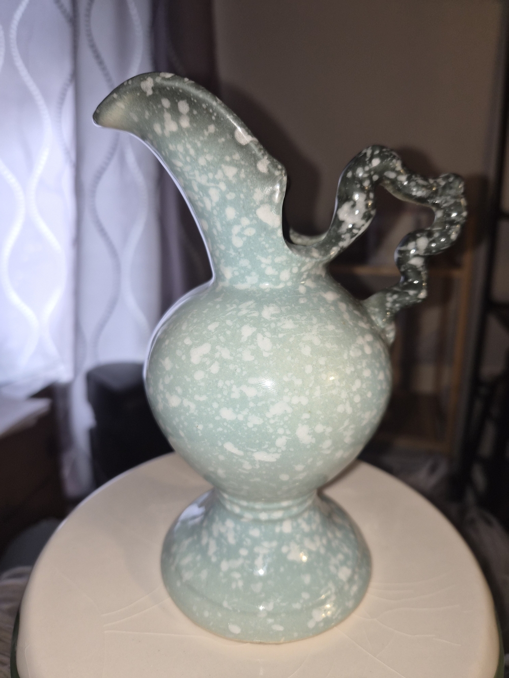 Vintage Hull Pottery Royal Woodland Blue Teal Speckled Glaze Vase W4 6 1 2 inch